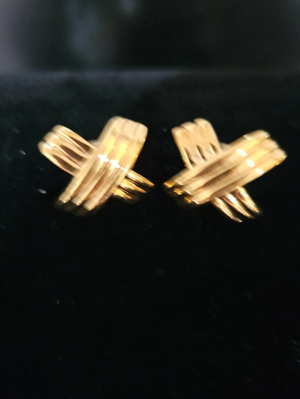 Gold Tone Cross Knot Pierced Earrings, EC